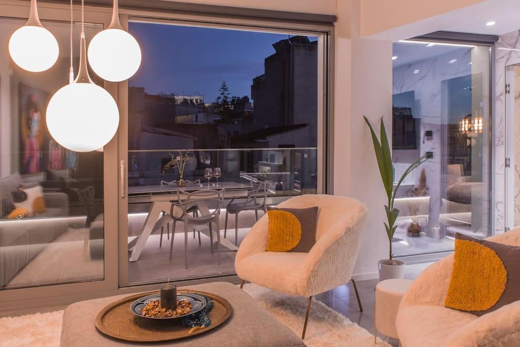 Luxury Acropolis View Apartment-Living Stone Black Pearl 아테네 외부 사진